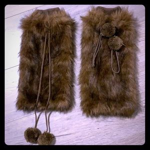 Furry leg warmers